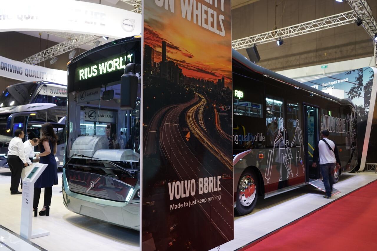 Volvo B8R, Sasis Premium Bertorsi Besar Tetangga Scania Asal Swedia