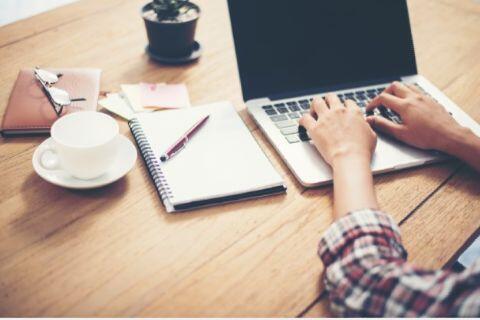 Tips Konsisten Menulis Ala Masnukho, Wajib Dicoba Bagi yang Minat Menulis!
