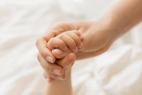 Apa Itu Kriptorkismus, Kelainan Genital Anak Keempat Oky Setiana Dewi? Apa Itu Kriptorkismus, Kelainan Genital Anak Keempat Oky Setiana Dewi?