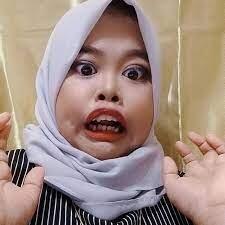 10 Artis Perempuan Indonesia yang Dobrak Standar Kecantikan, Bangga!