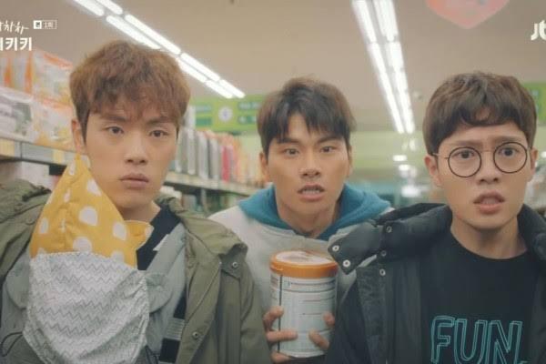 Korona Nggak Usah Drama, Mending Nonton Drakor Yang Lucu - Lucu Ini