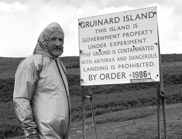 Pulau Gruinard, Misteri Kekejaman Inggris