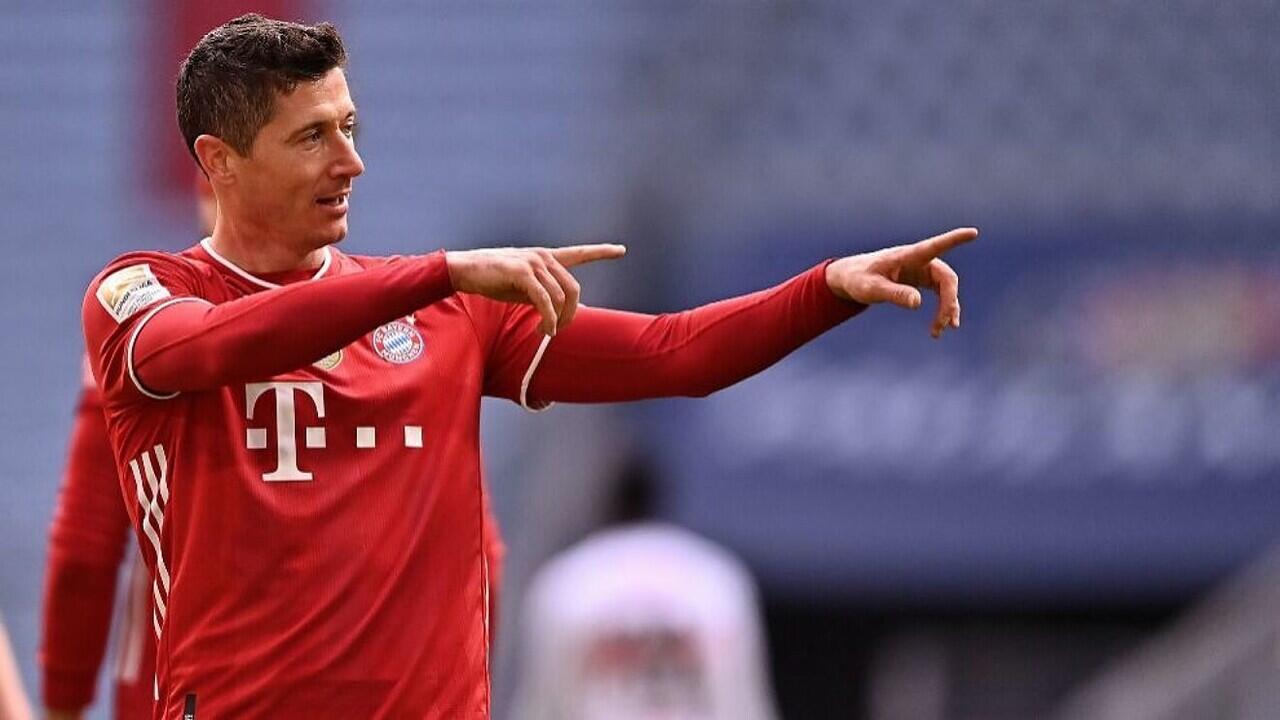 Robert Lewandowski Si Gila Gol