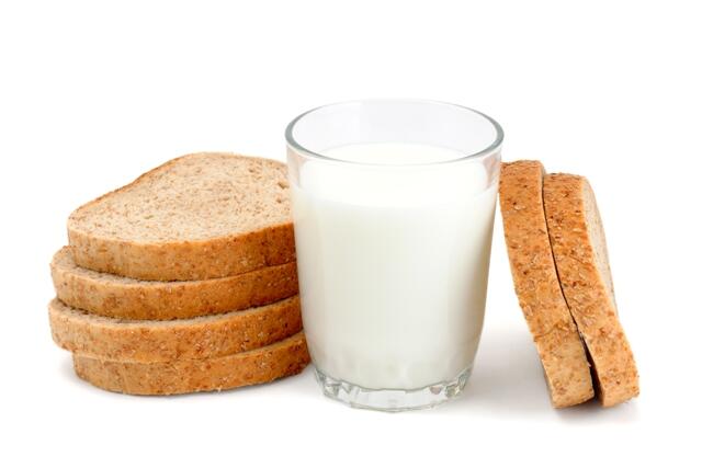 Manfaat Rajin Minum Susu, Ternyata Bisa Bikin Awet Muda dan Menyehatkan Tubuh!