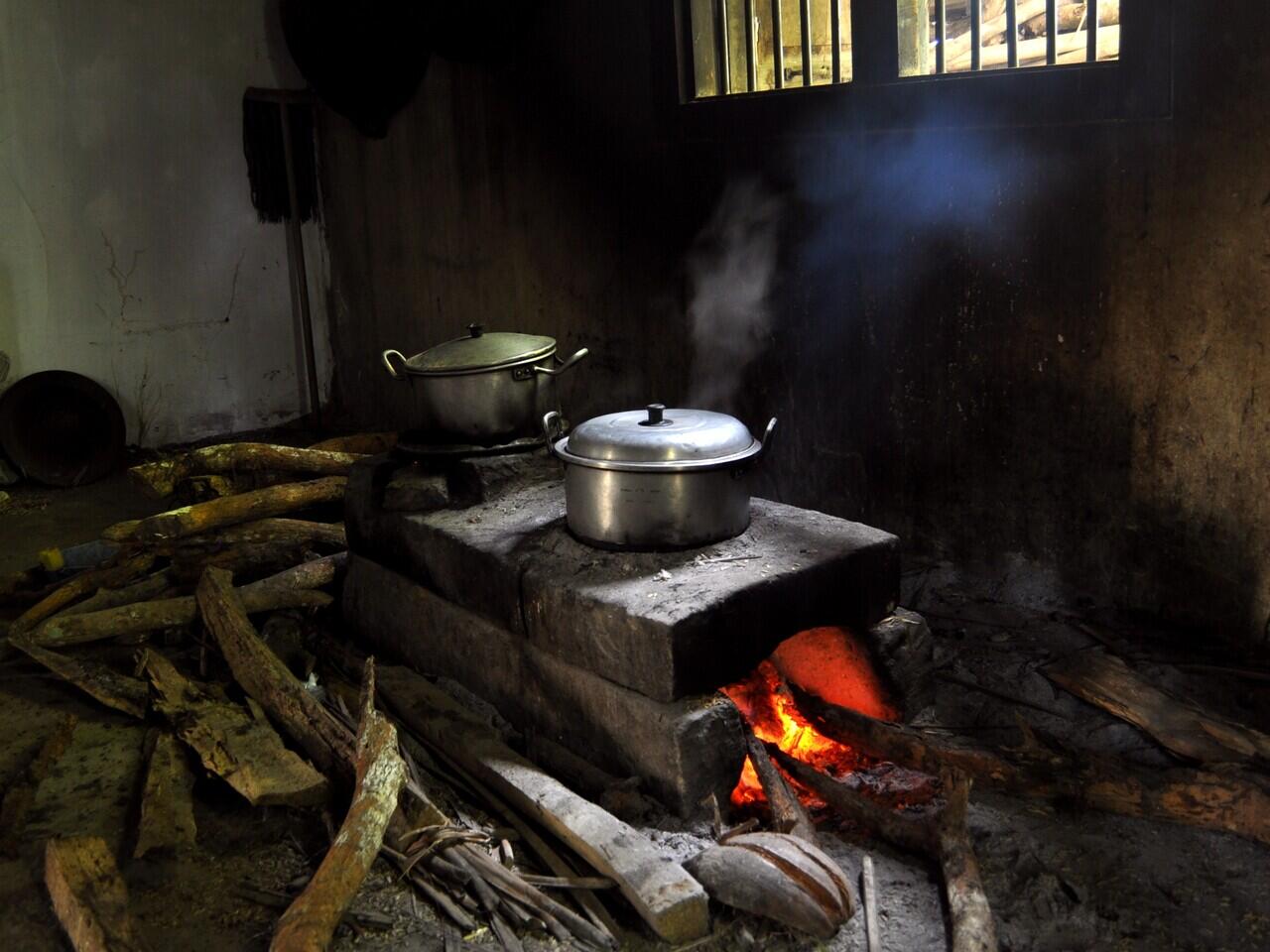 Peralatan Masak Tradisional Yang Sudah Terlupakan, Ada Yang Masih Punya?