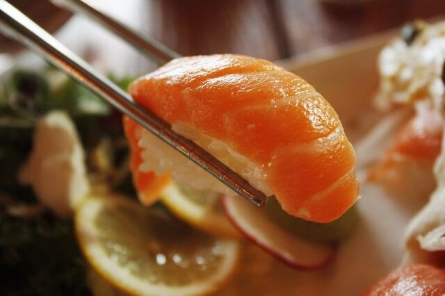 Demi Sushi Gratis Ratusan Orang di Taiwan Rela Ubah Nama Jadi ‘Salmon’
