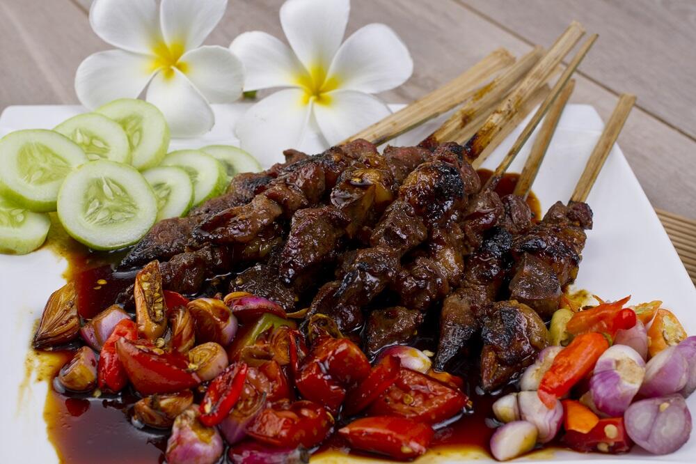 Daun Pepaya Bikin Daging Empuk? Cek Faktanya Di Sini!