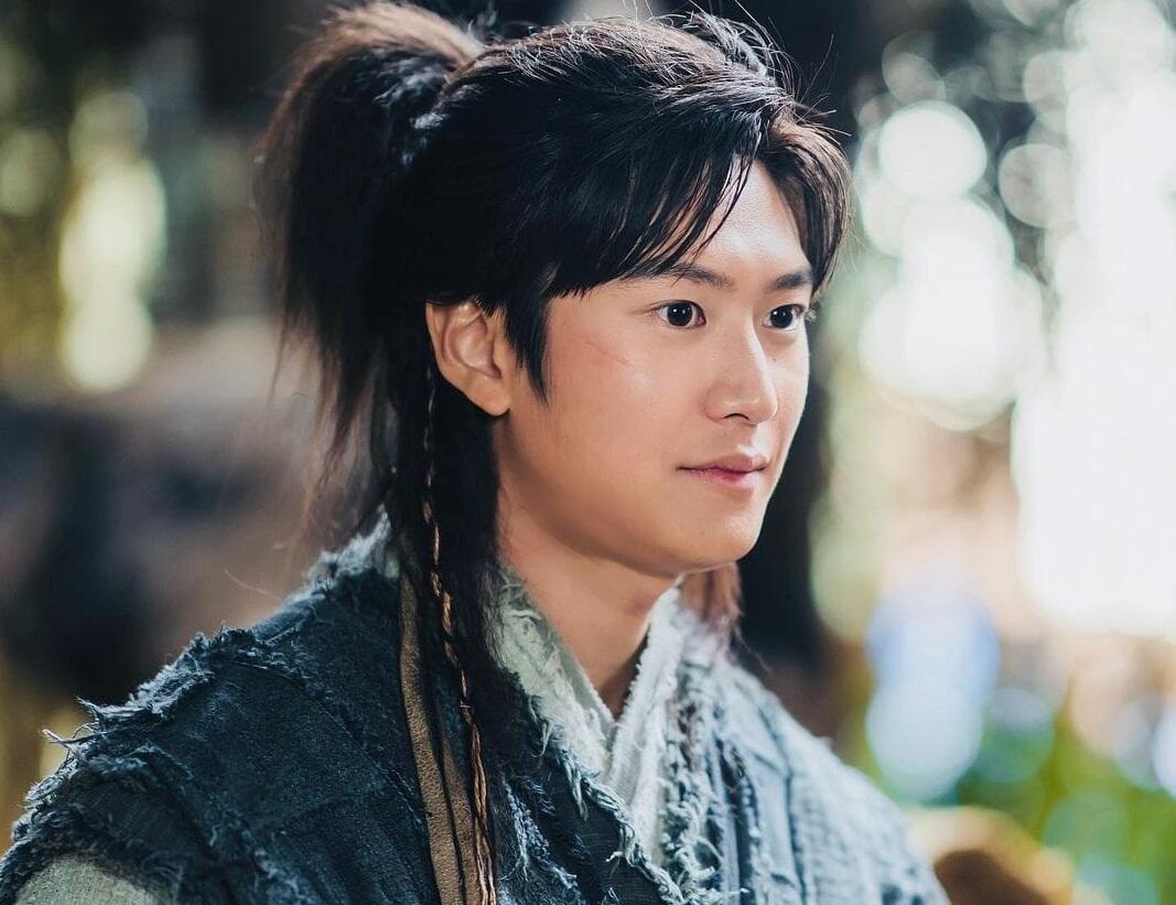 Na In Woo Ungkap Rasanya Gantikan ji Soo di 'River Where the Moon Rises'