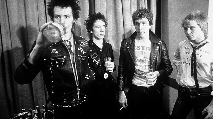 7 Aksi Kontroversial Dalam Sejarah Musik Rock Dunia !!!