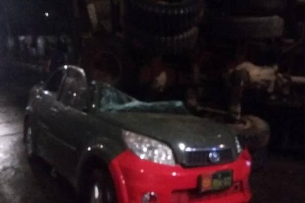 Kronologi Truk Timpa Mobil Dinas TNI di Jalan Layang Tanah Abang