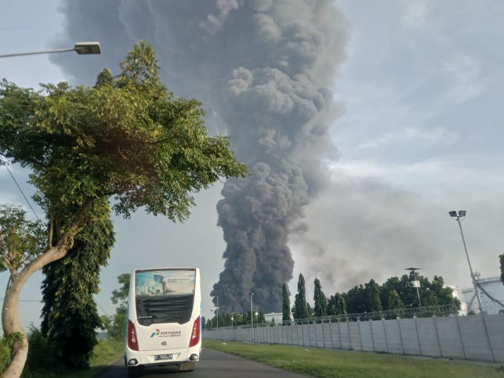 Nenek 100 Tahun Ikut Jadi Korban Kebakaran Kilang Minyak Balongan Indramayu