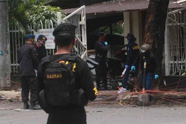 Pakar Hukum Pidana Minta Polisi Transparan Selidiki Teror Bom Makassar