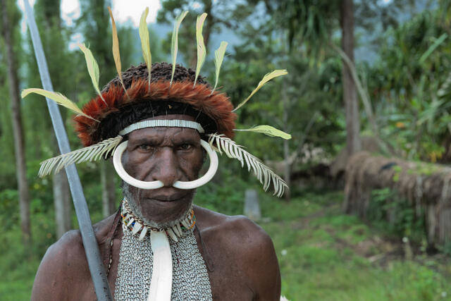 4 Tradisi Ekstrem di Papua Nugini, Makan Daging Manusia Hingga Minum Sperma
