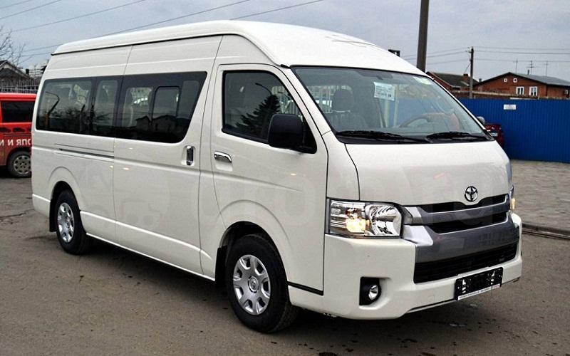 Mengenal Toyota Hiace Commuter, Microbus Diesel Andalan Pengusaha Travel!