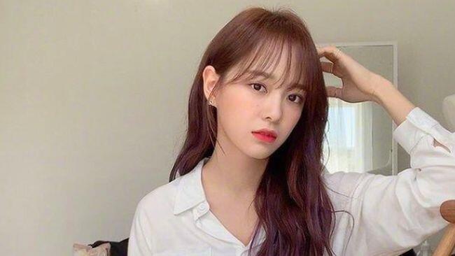 Kim Sejeong Ungkap Persahabatan Canggungnya dengan Lee Chanhyuk