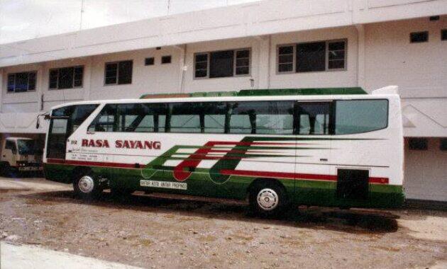 Melihat Kisah Perjalanan Bus Rasa Sayang, Pelari Lintas Empat Pulau Jawa Sumbawa!