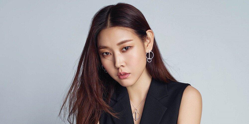 Model Han Hye Jin Pertimbangkan untuk Lakukan Operasi Kelopak Matanya