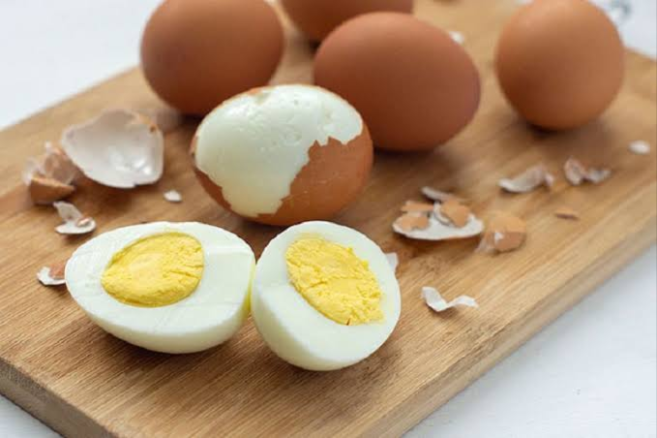 Obat Corona, Bayi Nyuruh Makan Telur Rebus Tengah Malem! Ini Hoax Wahai Tetangga!