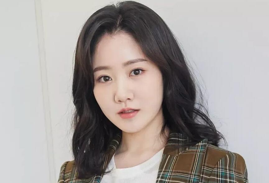 Jin Ji Hee Berharap Banyak pada Karakter Ayah Jenny di 'The Penthouse' Season 3