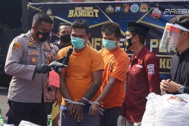 Bersenjata Pistol, Maling Motor Kambuhan Ini Tak Berkutik saat Dibekuk di Pasuruan