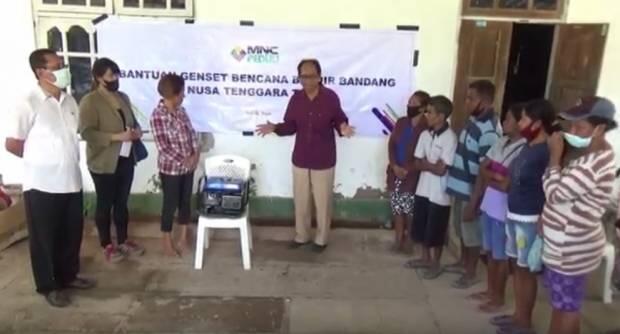 9 Hari Listrik Padam Akibat Badai Seroja, MNC Peduli Hadir Beri Bantuan Genset