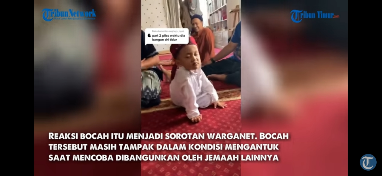 Viral!Bocah Tertidur Saat Salat Dengan Posisi Sujud, Netizen: Semoga Jadi Anak Sholeh