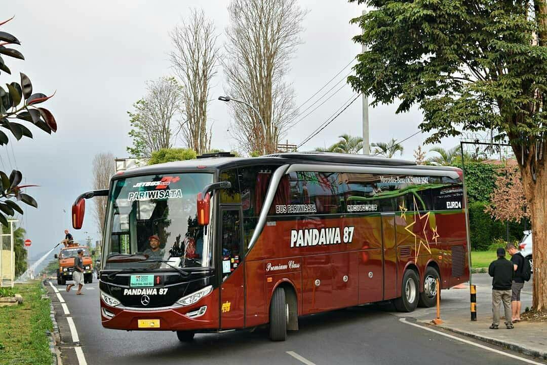 Perkembangan Jetbus, Body Populer Nan Elegan Buatan Karoseri Adiputro Malang