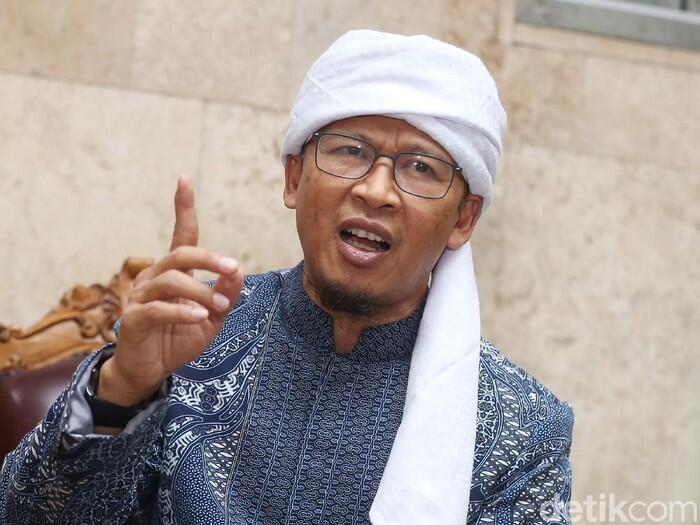 Berita Hoax Publik Figur yang Meninggal, Faktanya Dalam Kondisi Baik