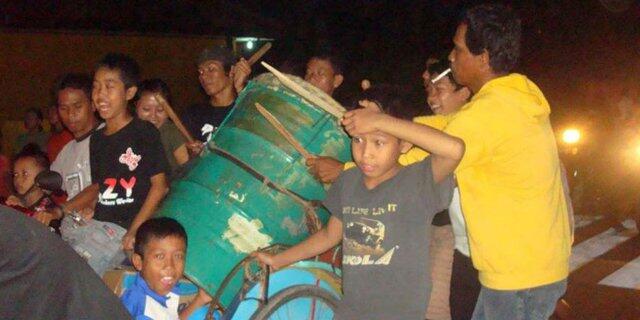 Tiduran, Permainan Tradisional Anak-anak Menabuh Bedug Keliling Kampung Waktu Sahur!
