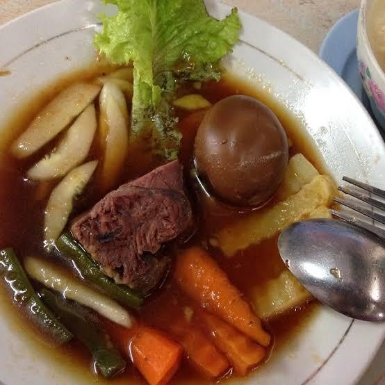 MAKANAN KHAS JOGJA DAN SOLO YANG TIDAK ENAK MENURUT SAYA