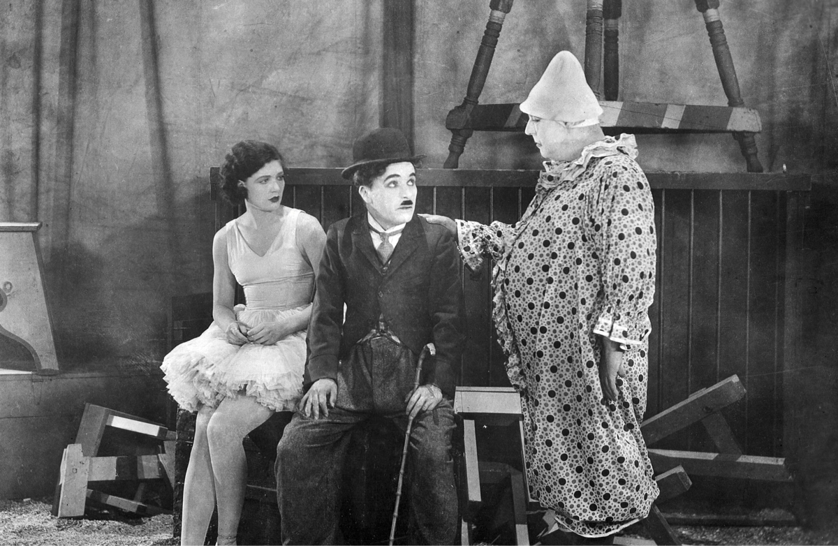 Merayakan Ulang Tahun Charlie Caplin Dengan Nonton Film-Film Ini!