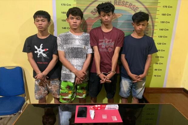 Tak Berkutik, ABG Ini Ketahuan Selundupkan Sabu Lewat Pasta Gigi