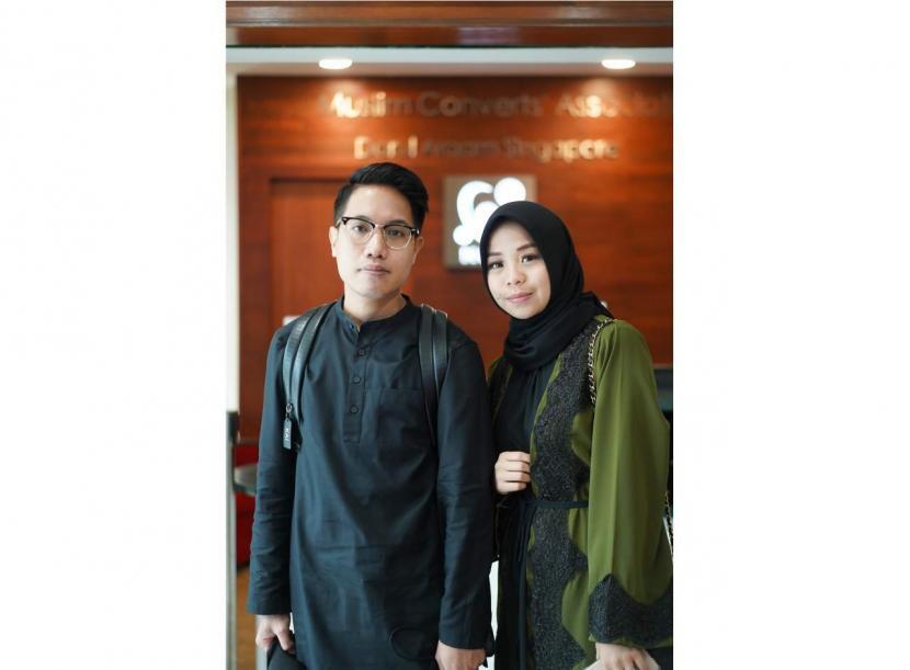 Akhlak Calon Suami Antarkan Nadya Jadi Mualaf
