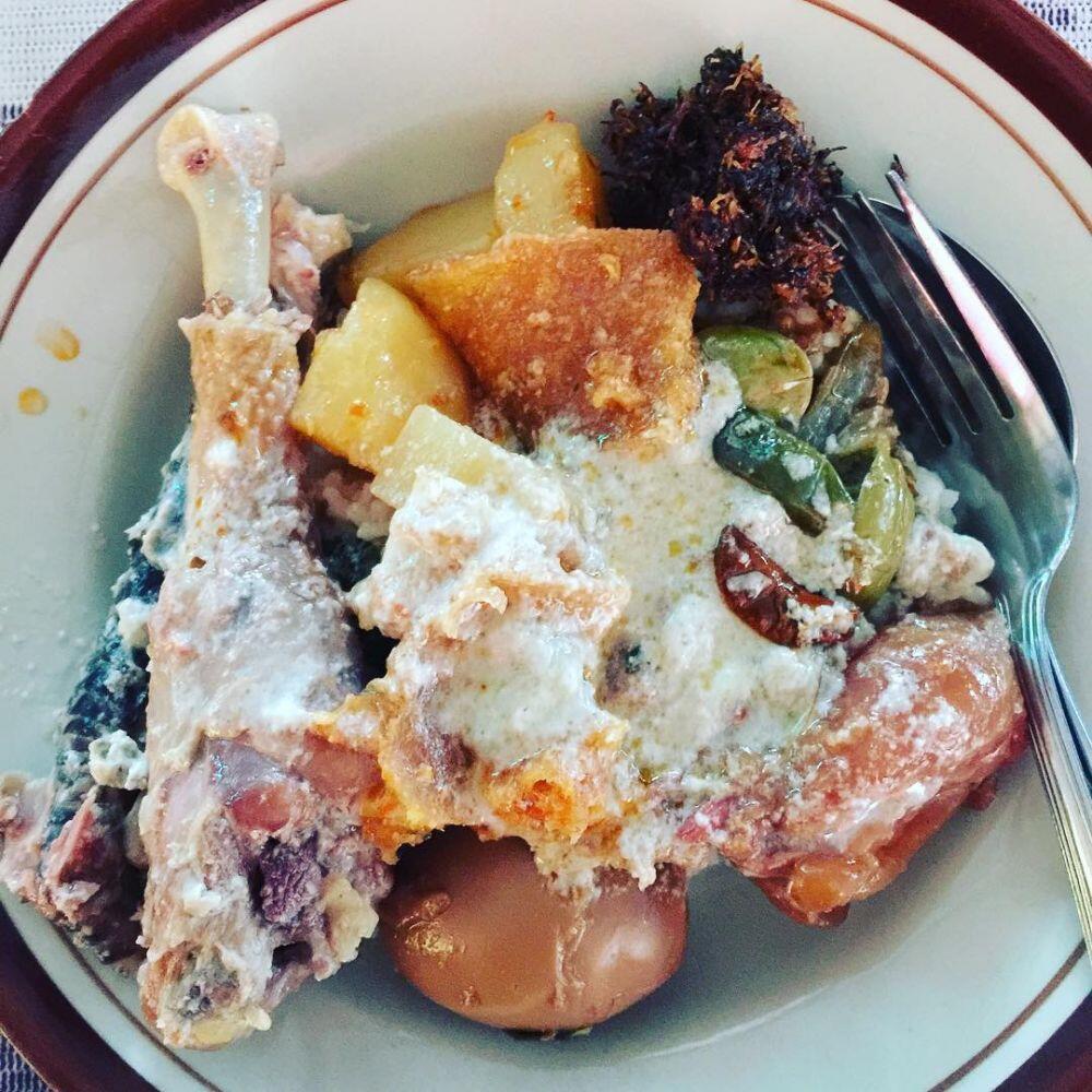 Gudeg Enak Dan Terkenal Di Joglosemar, Cocok Untuk Obat Kangen Saat Pulang Kampung
