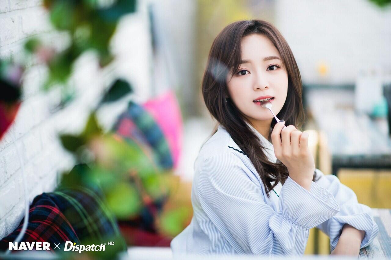 Kim Sejeong Disemprot K-Netz Gara-gara Komentarnya di Postingan Yoon Ji Sung