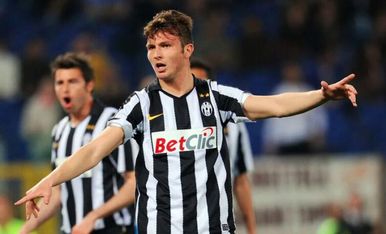 5 Pemain yang Pernah Membela Juventus dan Torino