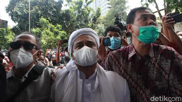 Kasus Kerumunan di Megamendung, Camat: Habib Rizieq yang Bertanggung Jawab