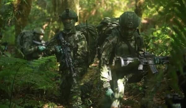 Sangar! Ini Penampakan Seragam Baru Hantu Rimba Kopassus