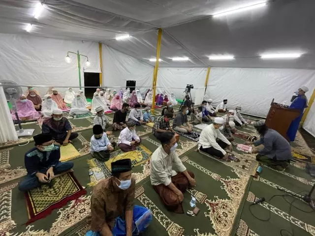 Nasib Warga Muslim yang Minoritas di Kompleks Perumahan Taman Villa Meruya