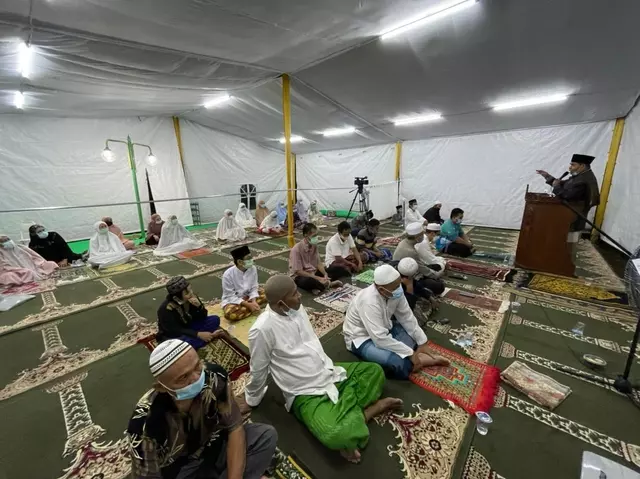 Nasib Warga Muslim yang Minoritas di Kompleks Perumahan Taman Villa Meruya