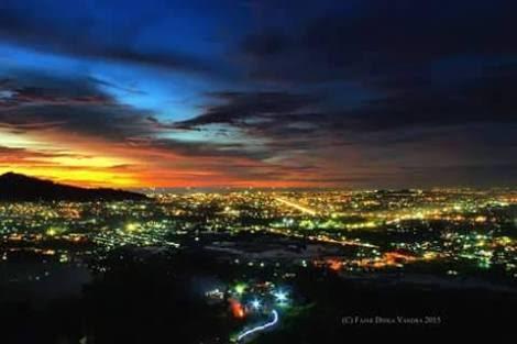 Bukit Nobita, Ngabuburit Sambil Menikmati Indahnya Gemerlap Kota