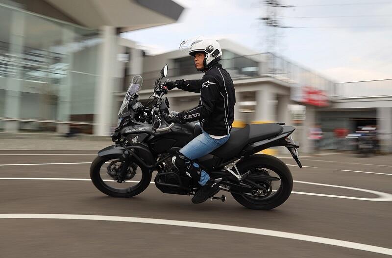 Pakai Tips Instruktur Roda 2 Agar Motoran Saat Puasa Tetap Lancar