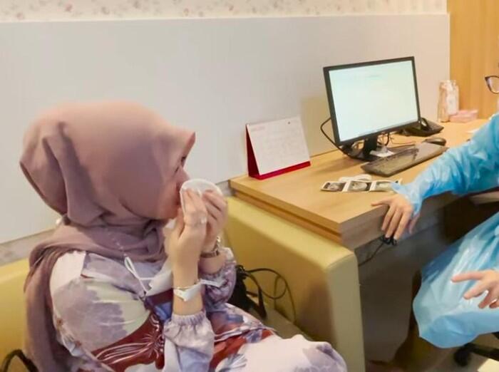 Nathalie Holscher Hamil Anak Sule!