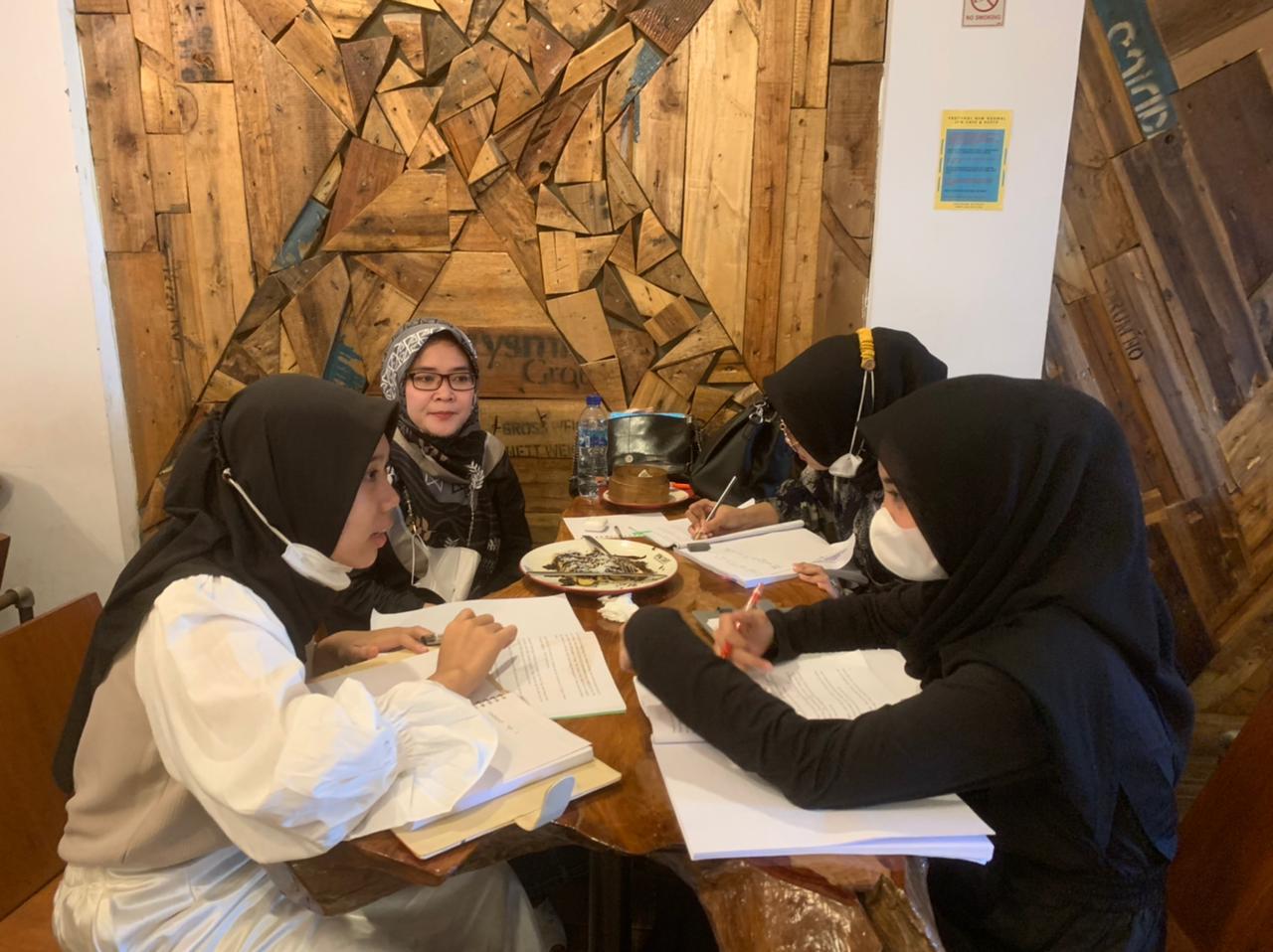 April 2021 Covid19 Meningkat Dan Masyarakat 70% Banyak Tidak Mematuhi Protokol.