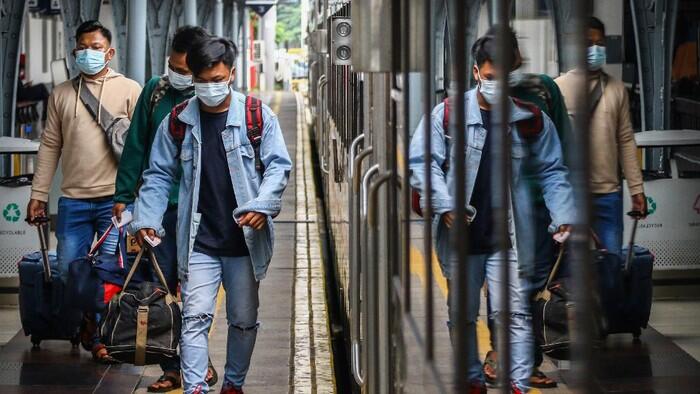 Aturan Baru: Perjalanan H-14 Larangan Mudik Wajib Swab 1x24 Jam