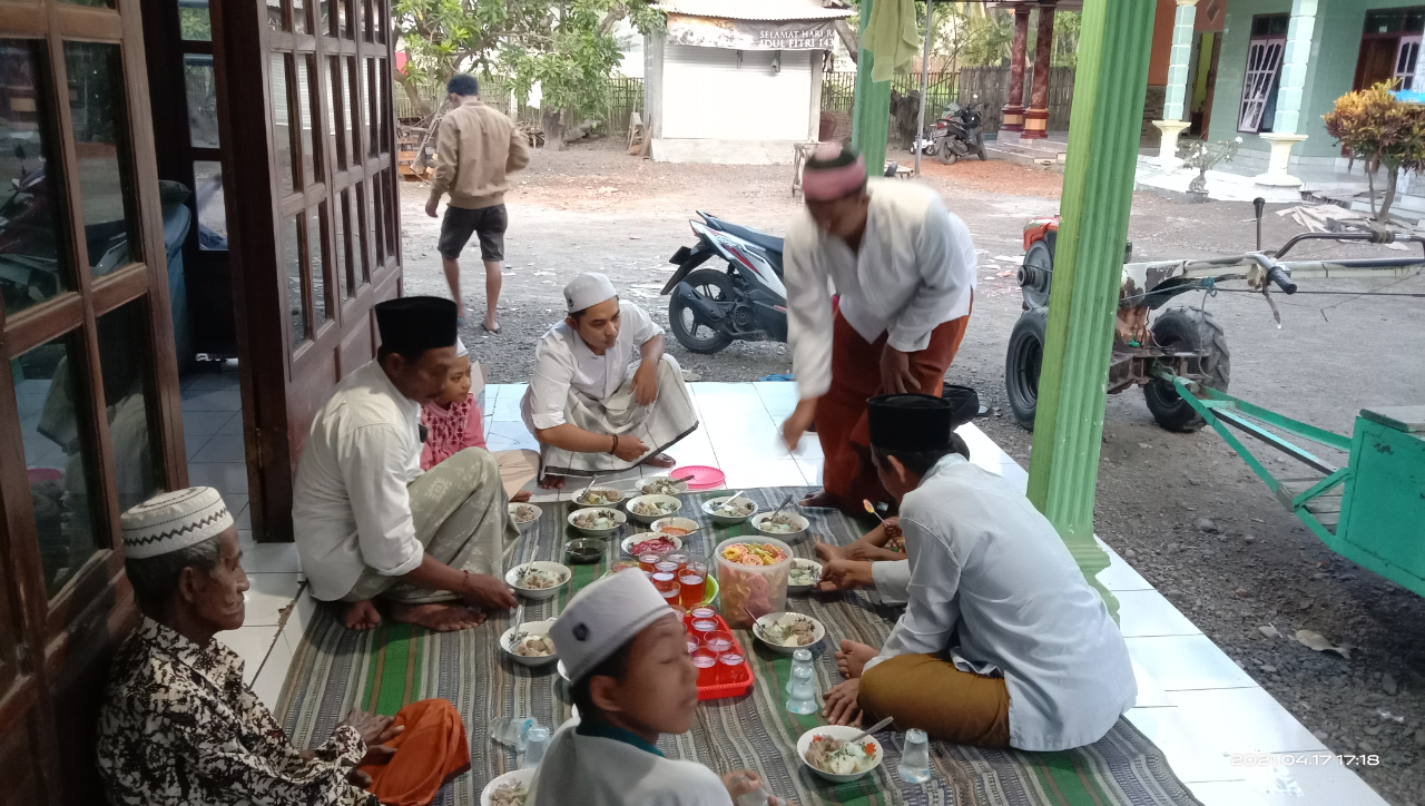 Inilah Tradisi Desa Saya, Sukuran dan Buka Bersama dengan Tetangga