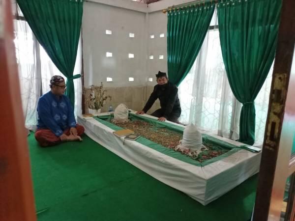 Makam Keramat Tajug dan Kisah Putra Sultan Ageng Tirtayasa Mengislamkan Tangerang