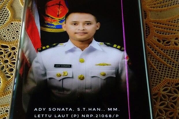 Oksigen KRI Nanggala 402 Lampaui Batas, Doa Keluarga Lettu Sonata di Blitar Tak Putus