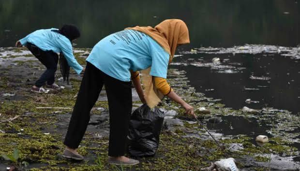 Belajar Mencintai Alam Dengan Tradisi Ruwat Ranu Di Lumajang