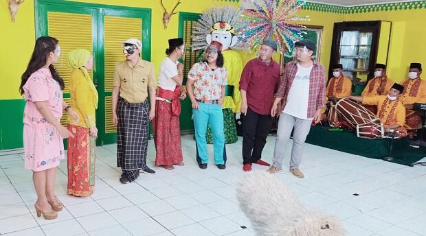 KPC-PEN Manfaatkan Kesenian Rakyat Topeng Betawi untuk Melawan Disinfodemi Covid-19